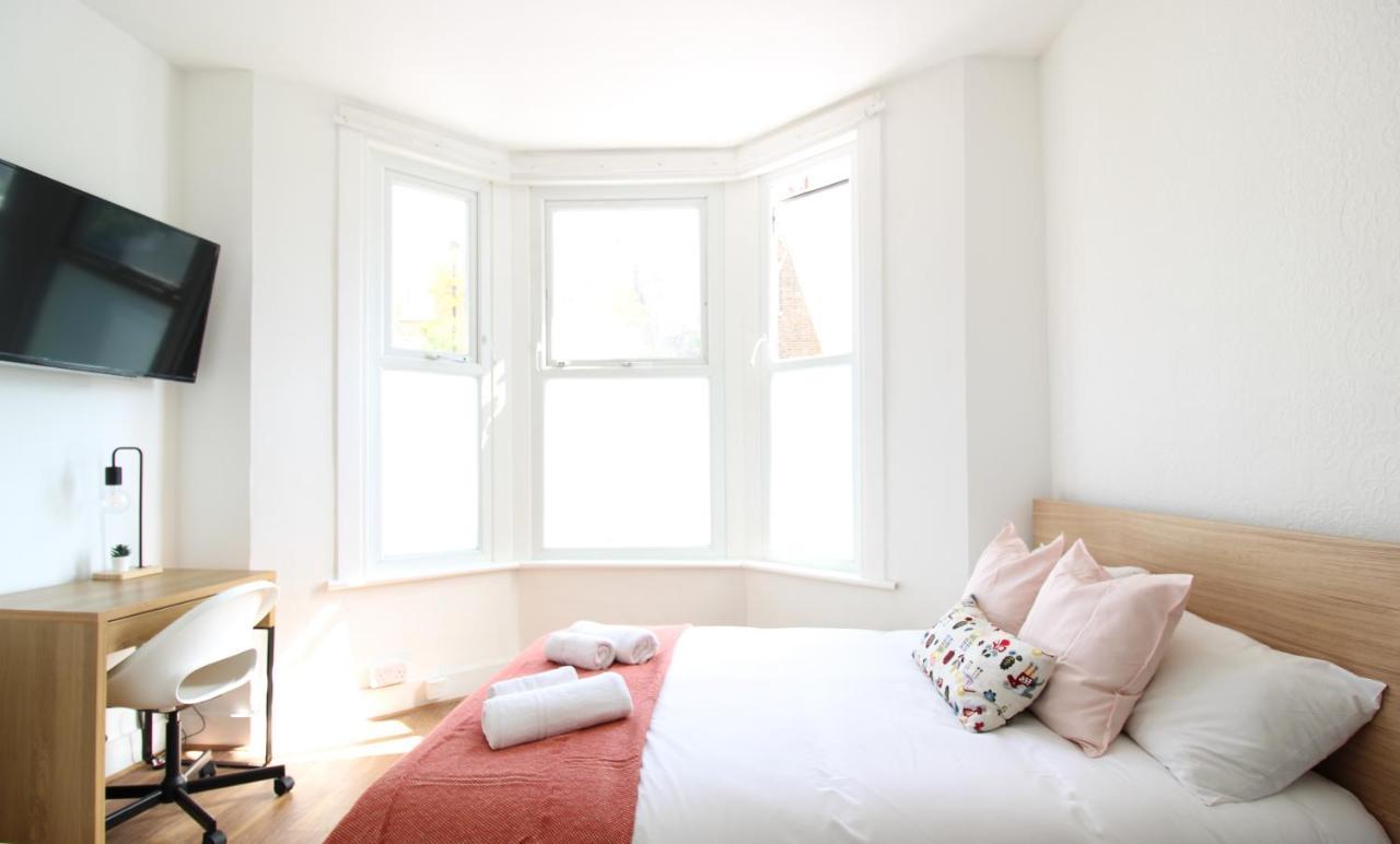 Lovely Studio Flats In Hackney Apartment Лондон Екстериор снимка