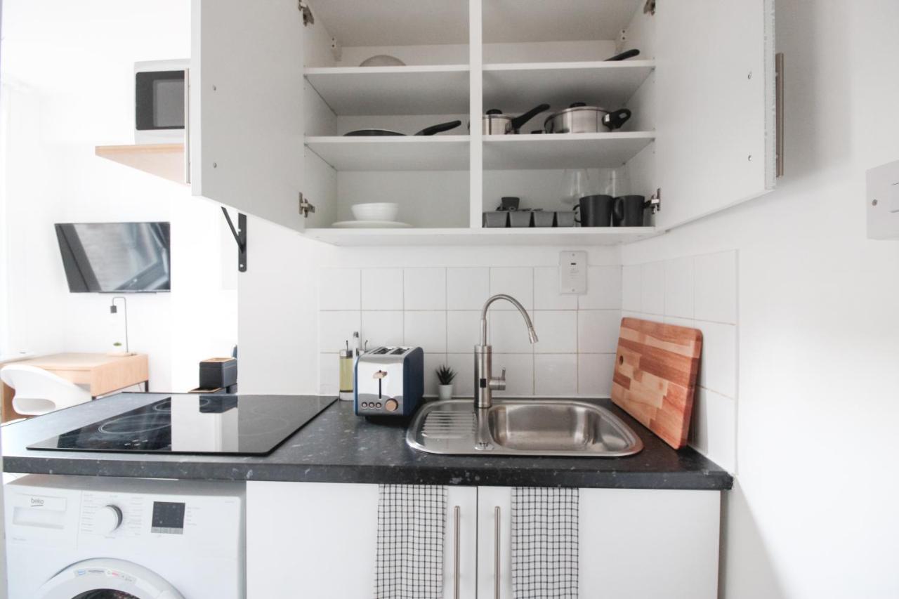 Lovely Studio Flats In Hackney Apartment Лондон Екстериор снимка