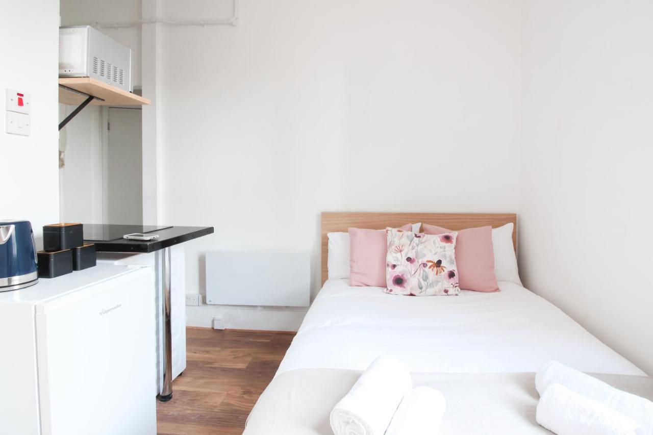 Lovely Studio Flats In Hackney Apartment Лондон Екстериор снимка
