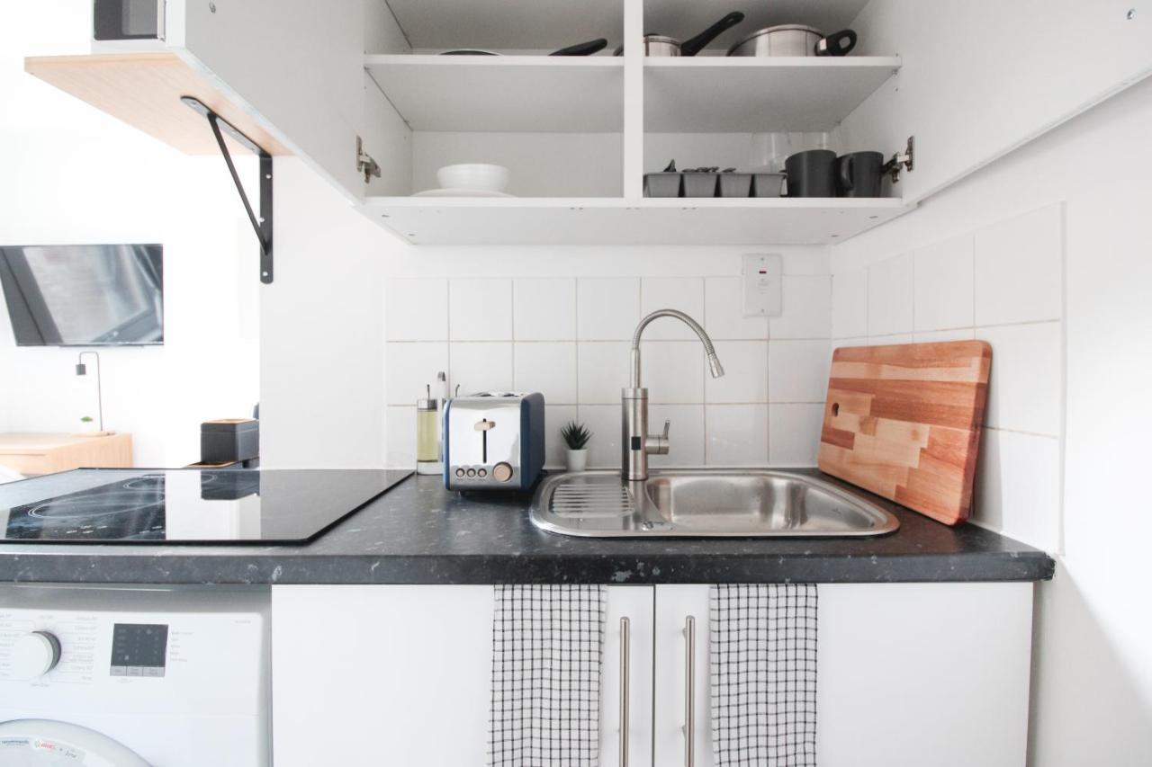 Lovely Studio Flats In Hackney Apartment Лондон Екстериор снимка