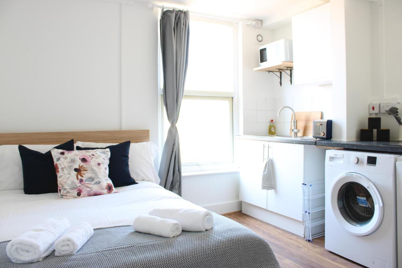 Lovely Studio Flats In Hackney Apartment Лондон Екстериор снимка