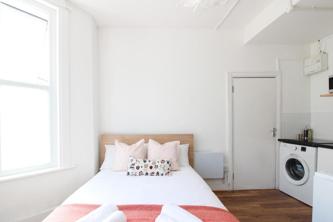 Lovely Studio Flats In Hackney Apartment Лондон Екстериор снимка
