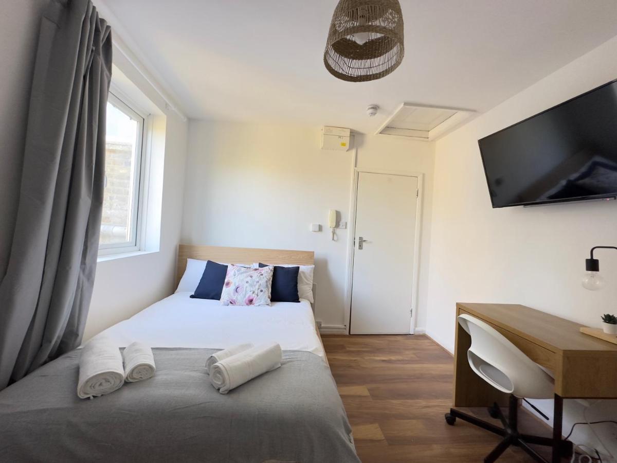Lovely Studio Flats In Hackney Apartment Лондон Екстериор снимка